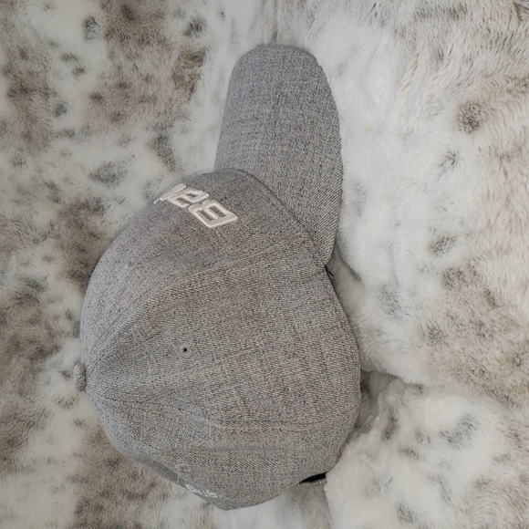 Womens BAUER Hat - Picture 4 of 7